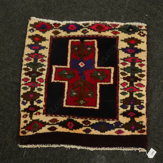 (147C) PERSIAN HAMADAN HAND KNOTTED RUG 540x520mm