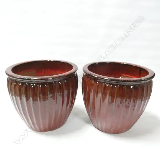PR RUST BROWN GLAZED GARDEN POTS WITH RIDGED DESIGN DIA 290 X H 270MM