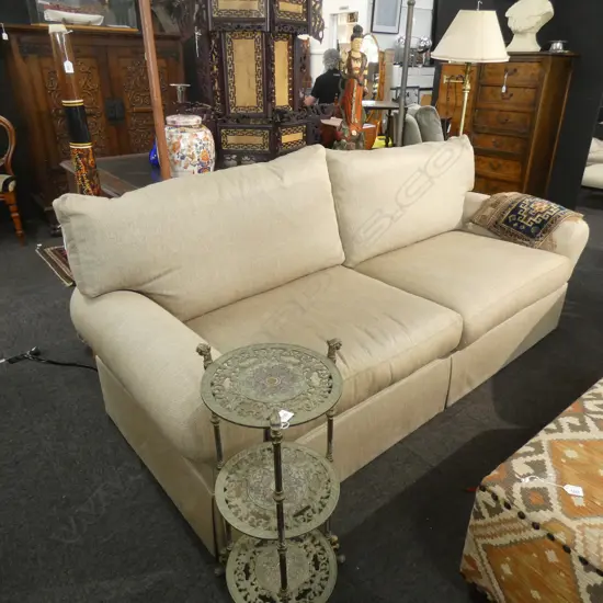 ROLL ARM UPHOLSTERED SOFA W.2150mm