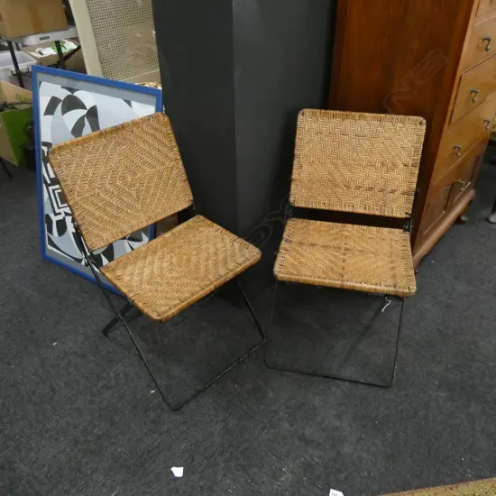 PR CANE FOLDING CHAIR
