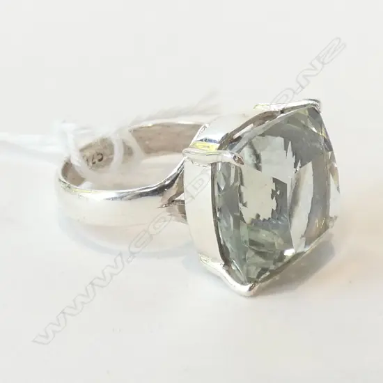 GREEN AMETHYST & 925 SILVER RING