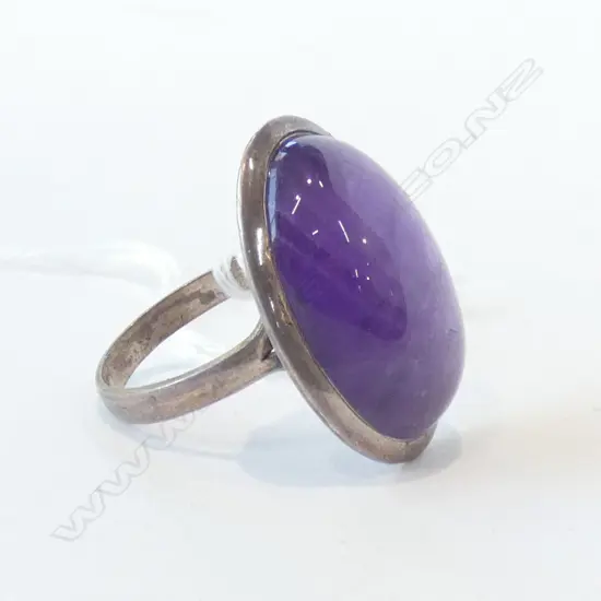 PURPLE AMETHYST RING 