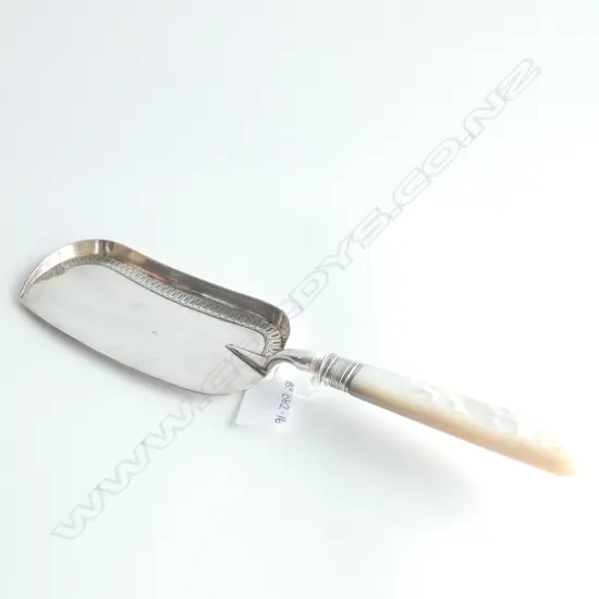 SILVER PLATE CRUMB CATCHER - MOP HANDLE -  L 315MM