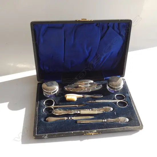 STG SILVER BOXED MANICURE SET B'HAM 1913