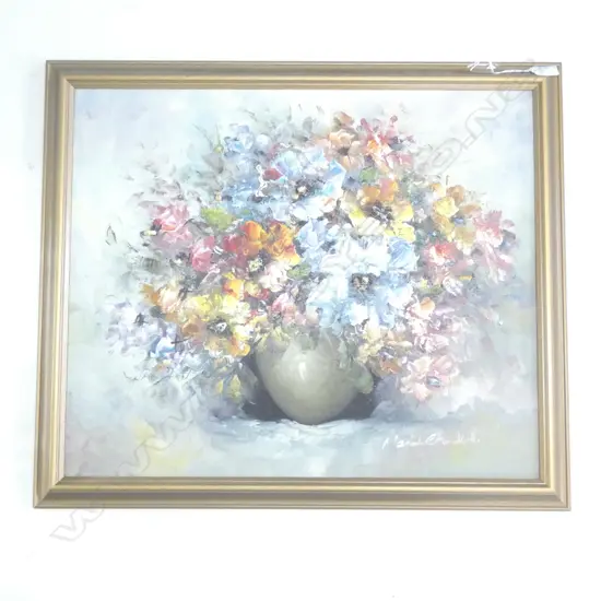 OIL ON BOARD STILL LIFE VASE OF FLOWERS - SIGNED 585 X 490MM