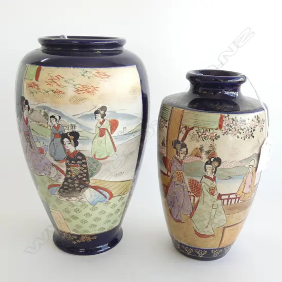 (19776) 2 SATSUMA COBALT BLUE VASES HAND PAINTED WITH TRADITIONAL LADIES & SCENES LARGEST H. 260MM