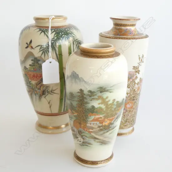 (19776) 3 ORIENTAL  VASES WITH TRADITIONAL FLOWERS & SCENES LARGEST H.195MM