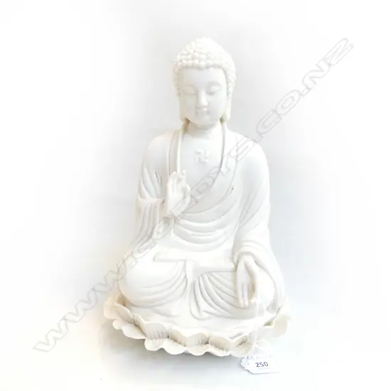 WHITE CERAMIC BUDDHA ON LOTUS H.300mm