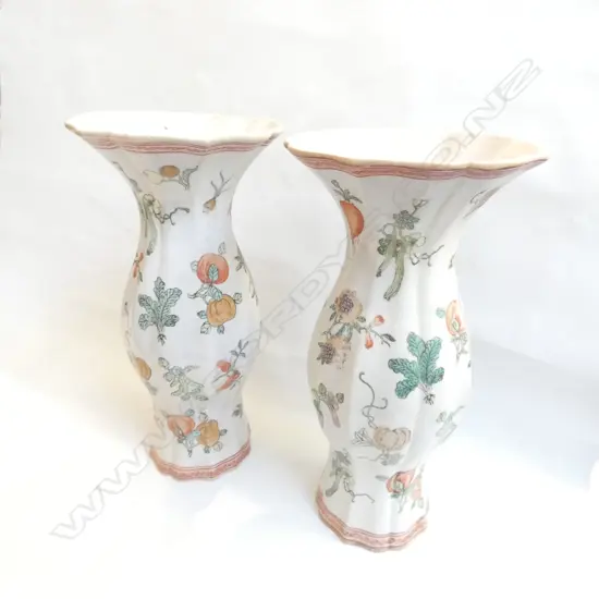 PR ORIENTAL VASES H.410mm