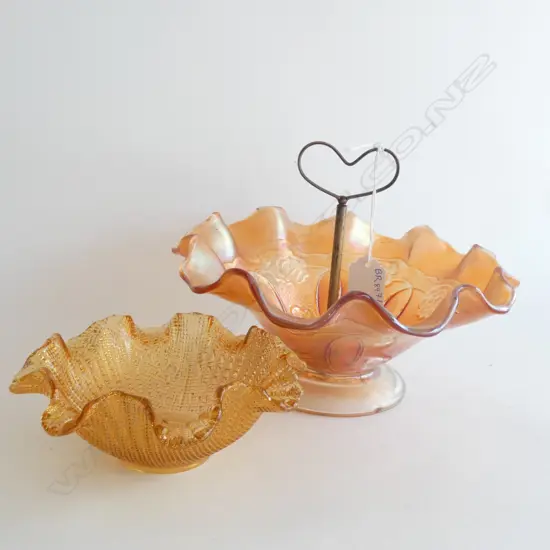 2 CARNIVAL GLASS BON BON DISHES 210mm dia