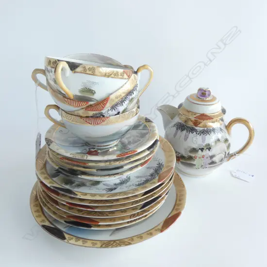 16 PCE JAPANESET TEA SET; TEAPOT (H160MM) CUPS SAUCERS & PLATES....