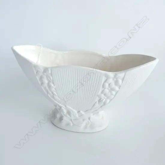 CROWN LYNN #553 VASE L  300MM - TEXTURED MATTE FINISH - DARK CRAZING INSIDE