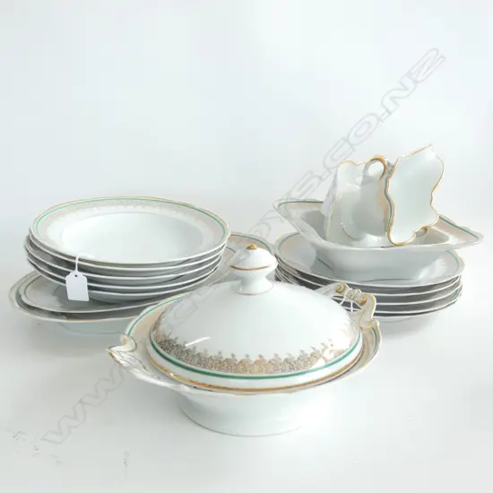 EARLY 1900 PT 5 PLACE DINNER SERVICE....