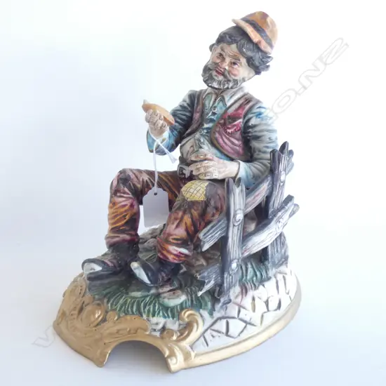 CAPODIMONTE TRAMP FIGURE H.260mm