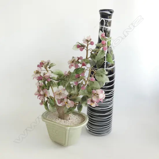 BLACK ART GLASS VASE H.400mm + GEM TREE