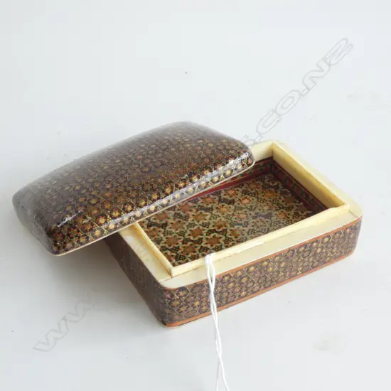 MIDDLE EASTERN MOSAIC JEWELLERY BOX - BONE/FRUITWOOD