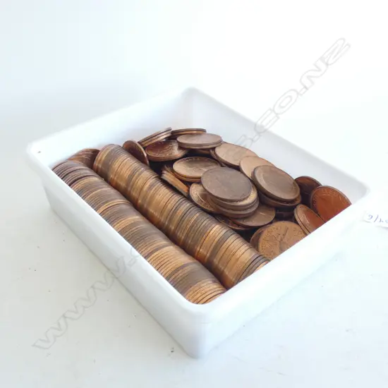 NZ 1960S COPPER PENNIES 