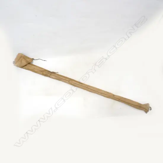 VINTAGE CANE FISHING ROD w. CANVAS BAG