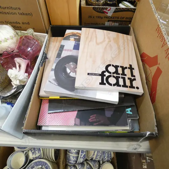BOX  NZ ART CATALOGUES 