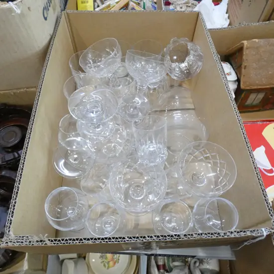BOX ASST CRYSTAL & GLASS; CARAFFE / GLASSES ETC.
