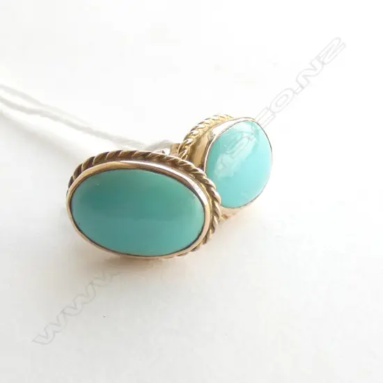 10CT GOLD & TURQUOISE OVAL EARRINGS PIERCED 