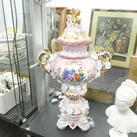 LIMOGES ORNATE GILDED & PORCELAIN FLOWER LIDDED FLOOR VASE - GILDED CHERUB ON TOP & LIONS HEAD FEET H. 690MM