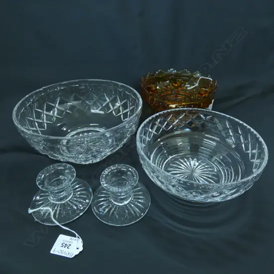 SM COLLECTION GLASS; 2 CRYSTAL BOWLS; CANDLE HOLDERS & AMBER DIMPLE GLASS BOWL DIA  165MM