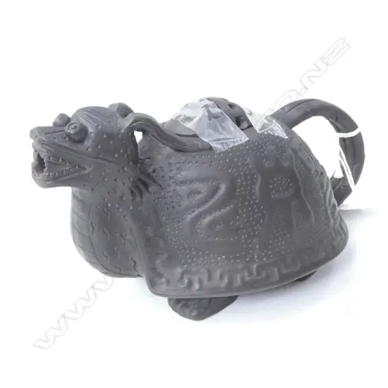 YIXING WARE TEAPOT L.185mm