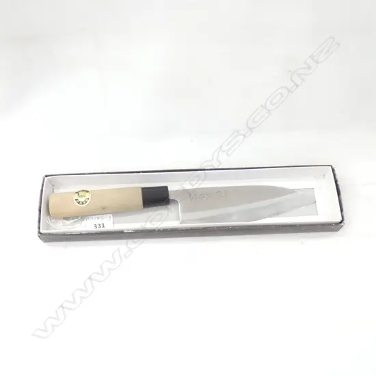 JAPANESE KNIFE IN BOX - L 300MM 