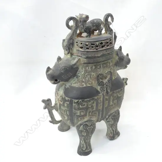 ORIENTAL ARCHAIC STYLE LIDDED CONTAINER H.280mm