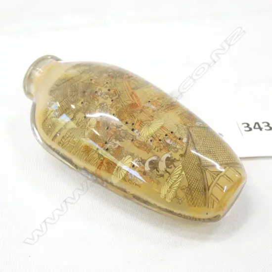 INTERIOR PAINTED SNUFF BOTTLE H.85mm