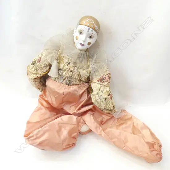 LG PIERROT PORCELAIN & CLOTH DOLL IN BROCADE JACKET H. 1000MM 