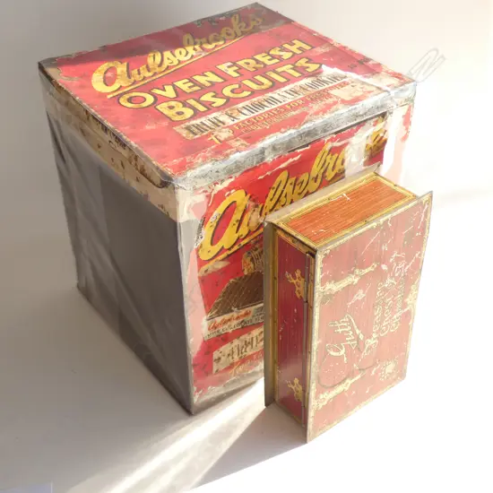 VINTAGE AULSEBROOKS / HUNTLY & PALMERS BISCUIT TIN C1930'S 250X230X220MM...
