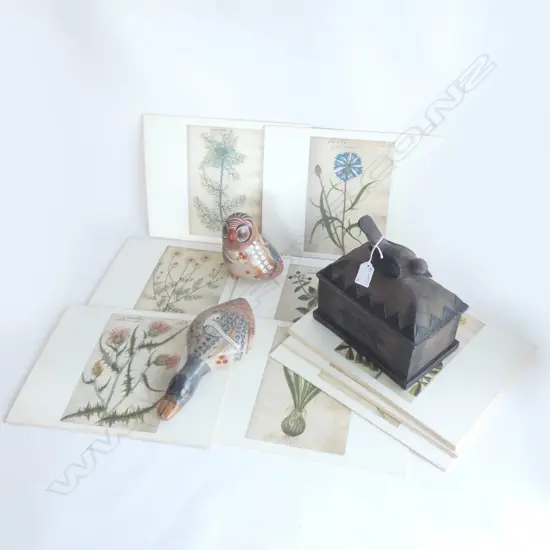 RESIN BIRD BOX L.200mm + 2 MEXICAN CERAMIC BIRDS + 12 BOTANICAL PLACEMATS