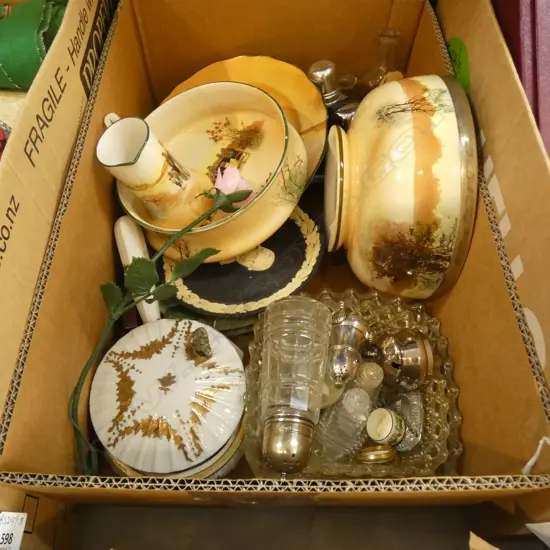 BOX LOT ASST; LOTS WEDGWOOD JASPERWARE / RD COACHING DAYS ETC.