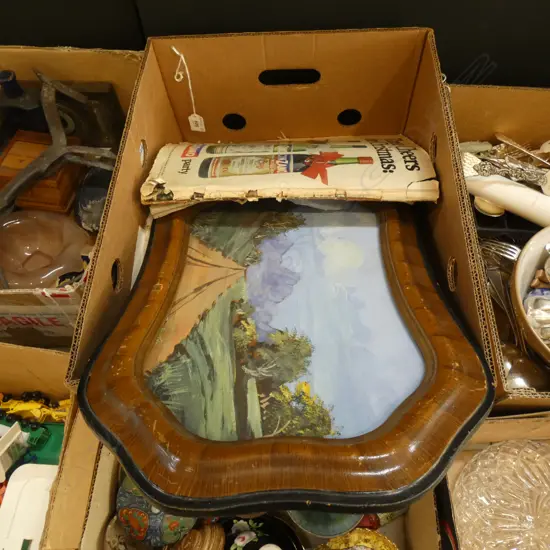 BOX MISC INCL EP RECORDS / 1970S WOMENS WEEKLY  ETC..