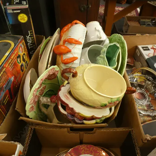 BOX LOT CARLTONWARE, EP ETC