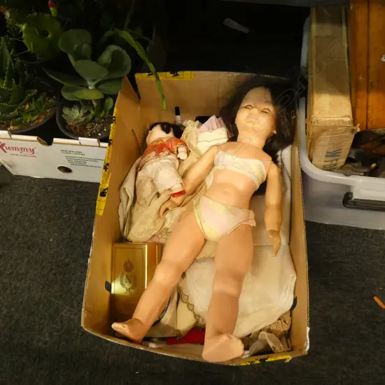 BOX LOT LINENS, LACE & DOLLS ETC