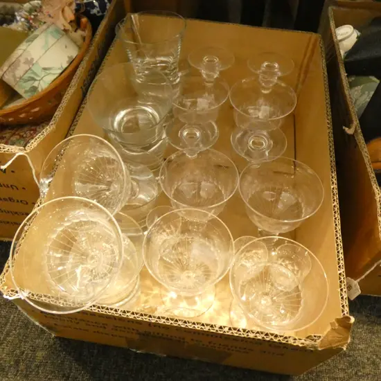 BOX LOT SET 12 STUART WINE GLASSES ETC
