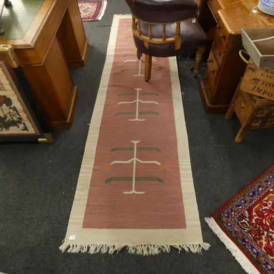 FLAT WEAVE COTTON RUNNER...