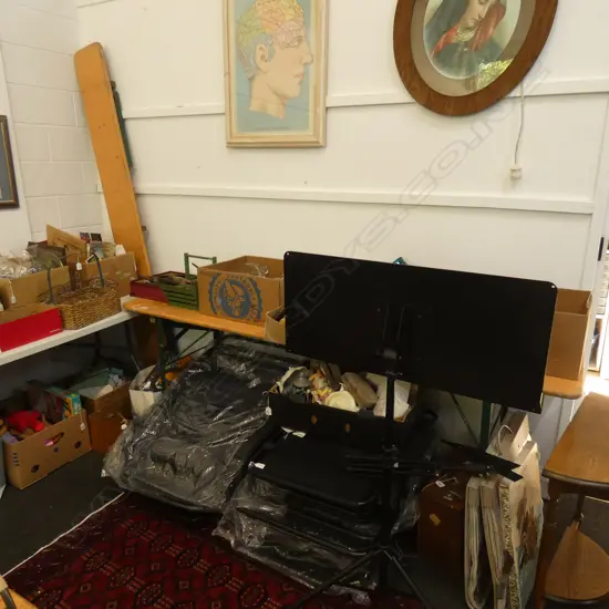 FOLDING METAL & WOOD BEER FEST TABLE w. 2 BENCHES