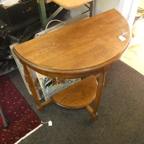 OAK DEMILUNE TABLE W.655mm