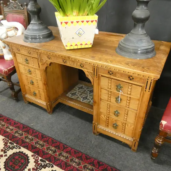 AESTHETIC MOVEMENT DESK 