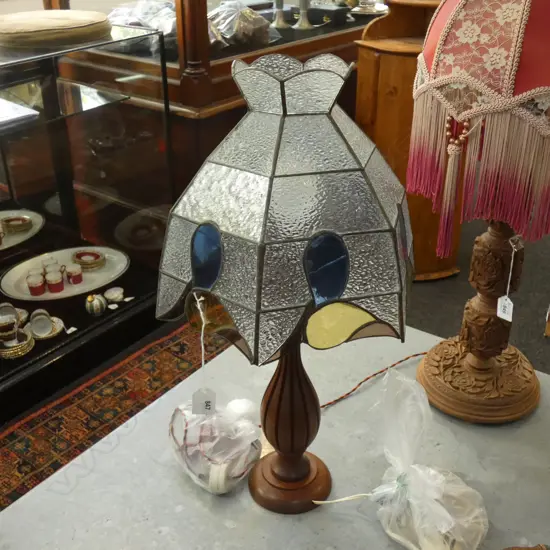 WOODEN SIDE LAMP WITH LEAD LIGHT SHADE H MM 