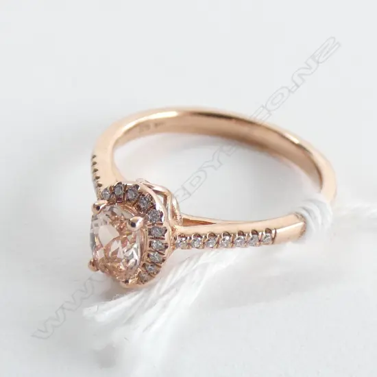 9CT ROSE GOLD MORGANITE AND DIAMOND RING