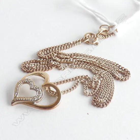 9CT GOLD HEART PENDANT AND 9CT CHAIN