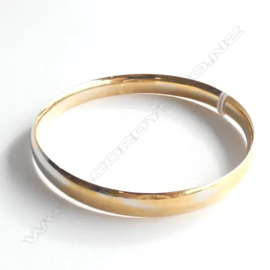 SILVER GILT HALF HOOP BANGLE 30GMS