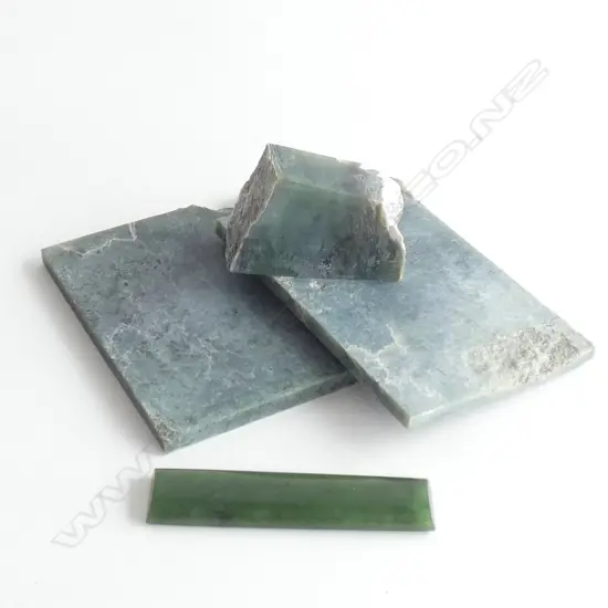 4 PCES NZ NEPHRITE/GREENSTONE LGEST. 70X60mm