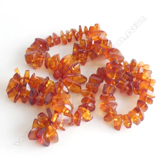 AMBER NECKLACE