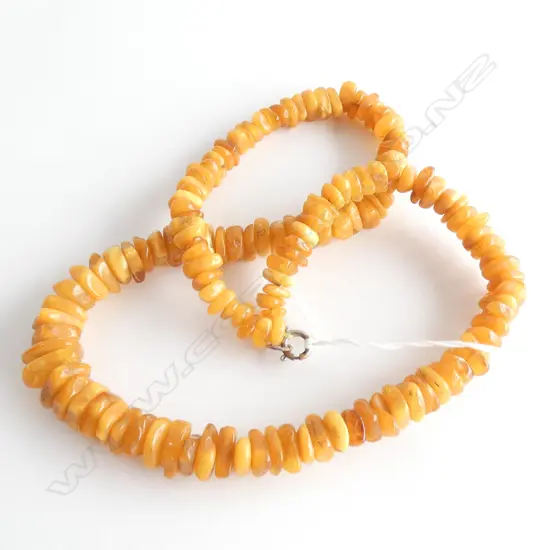 AMBER NECKLACE 